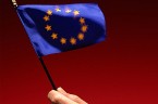 Postanowiłem przetłumaczyć propagandowy bełkot, którego autorem jest Jean-Claude Juncker. W wolnym tłumaczeniu brzmi to następująco: Polska, tak jak pozostałe kraje UE, będzie musiała wykonać podjęte decyzje UE w sprawie przyszłego […]