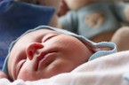 Aktualne dane z 11 miesięcy i prognoza za grudzień 2016 roku, wskazują na zahamowanie spadkowego trendu urodzeń w Polsce. Według najnowszych szacunków liczba urodzeń w 2016 roku wyniosła ok. 380 […]