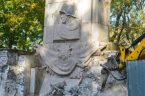 … a cieszy ;-)   Pomnik Wdzięczności Żołnierzom Armii Radzieckiej zniknie z parku Skaryszewskiego      