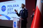 Konwent prawicowego ugrupowania Polska Jest Jedna (PJJ) w Warszawie był jedynym konwentem ocenzurowanym przez partyjne media typu TVP i TVN. Podczas wystąpienia programowego Rafał Piech, lider ugrupowania przedstawił główne idee […]