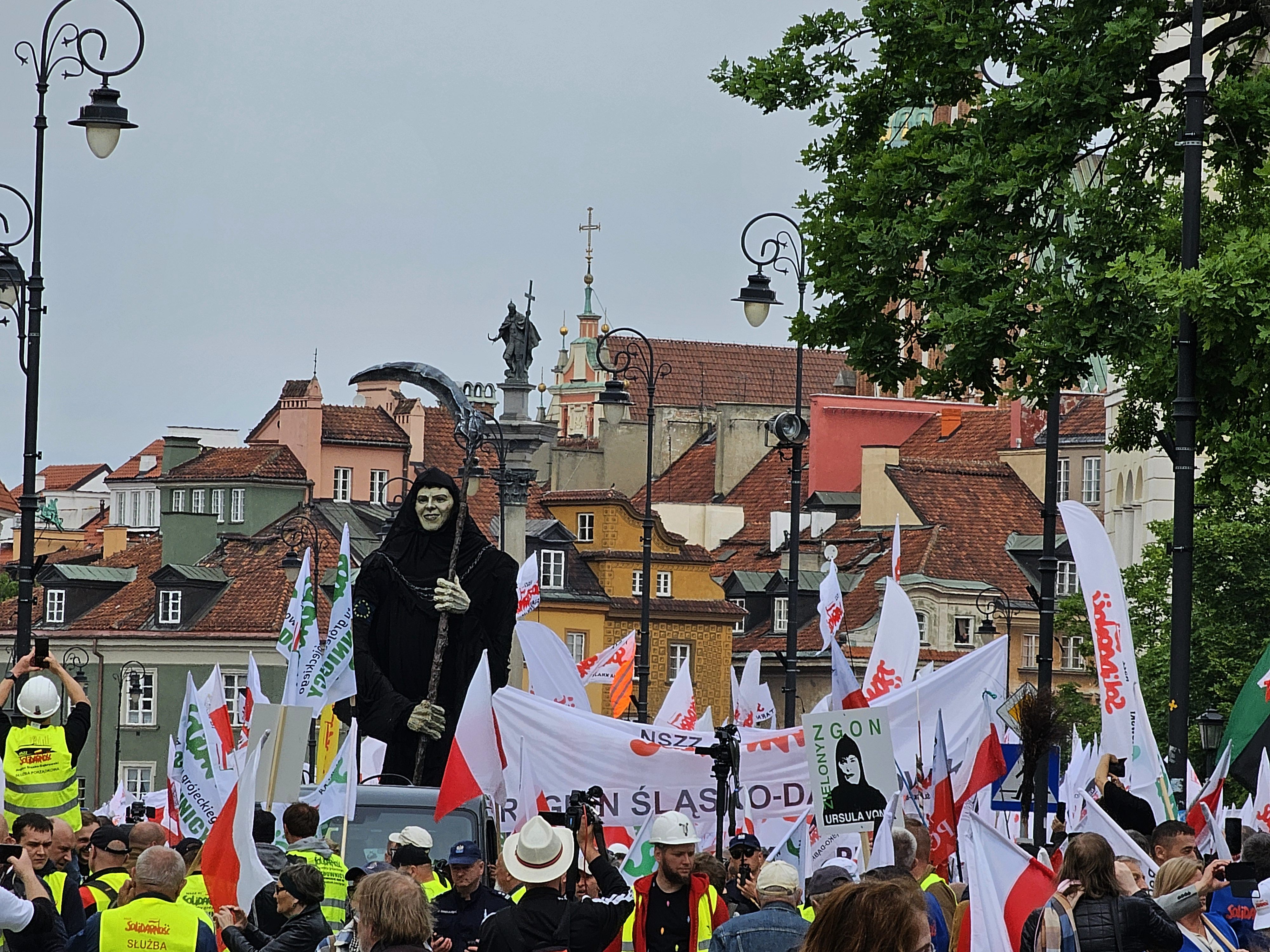 Precz z Zielonym Ładem – NIE dla eurokołchozu – Manifestacja w Warszawie  10 maja 2024 r.