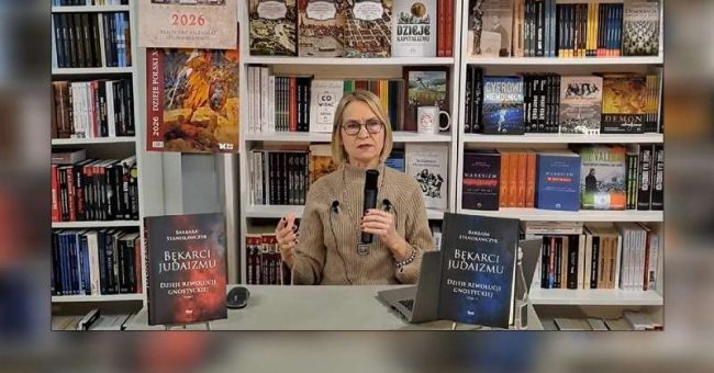 Dzieje rewolucji gnostyckiej to pasjonująca opowieść o dwóch tysiącach lat napięcia między światem wiary objawionej a światem tajemnych iluminacji. To dzieje duchowego buntu, który raz po raz i coraz silniej [&hellip;]