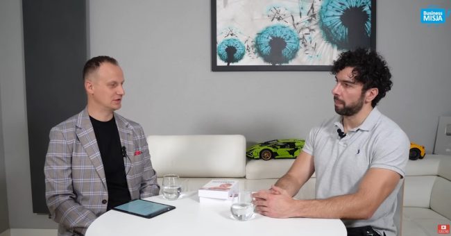 “My jesteśmy populacją, cywilizacją, zatrutą. Korzyść z chorób przewlekłych, czyli dożywotniego leczenia, jest tak ogromna, że im się to opłaca. Nie opłaca im się przekierować nauki w tę stronę, żeby [&hellip;]