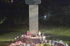 78. rocznica komunistycznego mordu Park Jordana, godz. 21.30 Kraków 2026 r. [dokumentacja: zdj. i wideo – Józef Wieczorek]