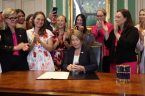Gubernator stanu Massachusetts, Maura Healey, podpisała projekt ustawy H.5595, który zalegalizowałby aborcję do momentu narodzin. Portal lifenews.com twierdzi, że jest to ustawa, która „zezwala na aborcję do momentu narodzin, nawet [&hellip;]