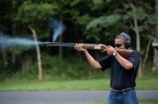 W odpowiedzi na pojawiające się masowo w Stanach Zjednoczonych zarzuty, iż prezydent Barack Obama jest przeciwnikiem broni Biały Dom udostępnił zdjęcie strzelającego z broni myśliwskiej Baracka Obamę. W niedawnym wywiadzie […]
